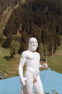 Stefan Stark & Pujan Shakupa -